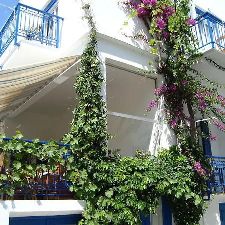 Hotel Vakhos