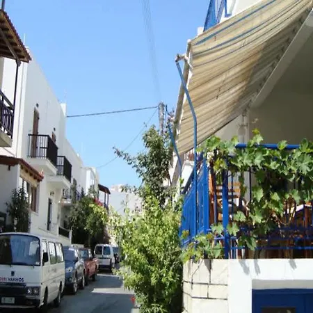 Vakhos * Naxos City